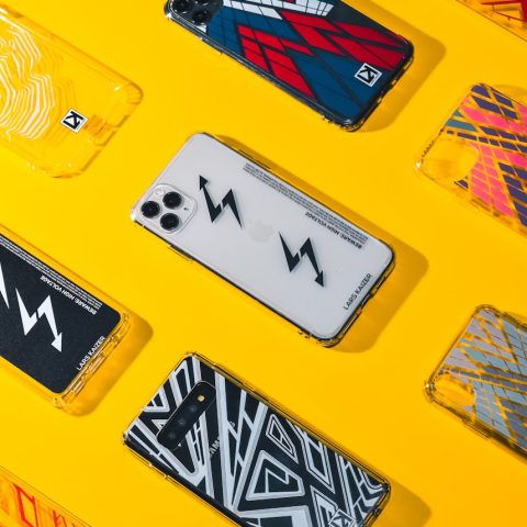 yellow and black letter m